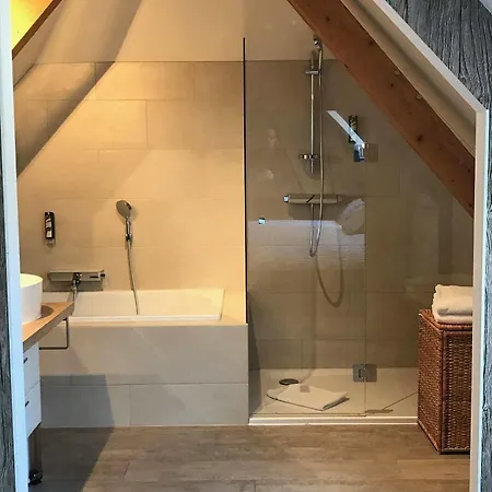 르 주르 엣 라 누잇 비앤비 B&B 제네바
